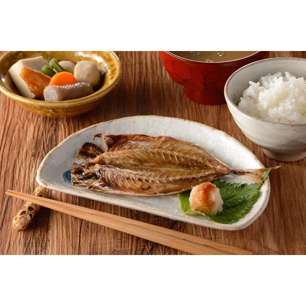 岸本圓滿鹽烤竹莢魚，1條