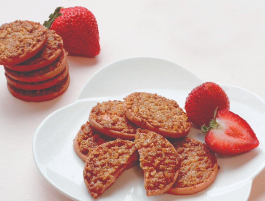 Amaou strawberry caramel nut cookies 12 pieces