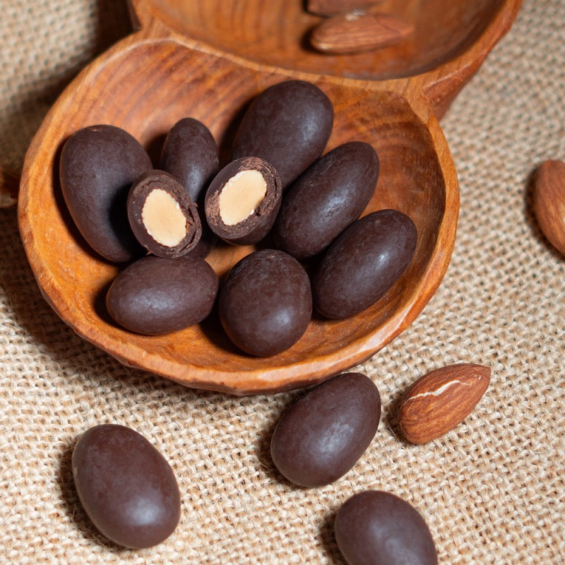 Nissin Kako Organic Joy Chocolate Almond Dark 60g