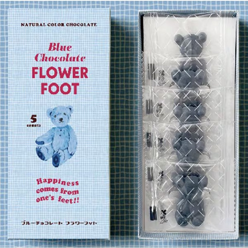 Flower Foot Bear-Shaped Blue Chocolate 5 Pieces
