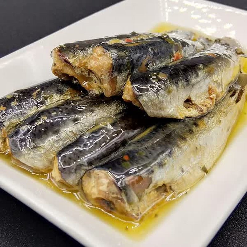 Aoyagi Foods Sardines in Basil Oil, 90g