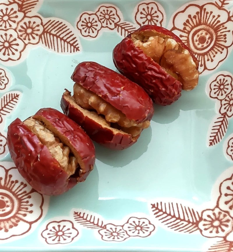 Bunkyo Co., Ltd. Jujube Walnut Sandwich 50g