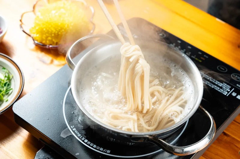 KURURU Co., Ltd. 100% Brown Rice Noodles, Mulberry, 110g